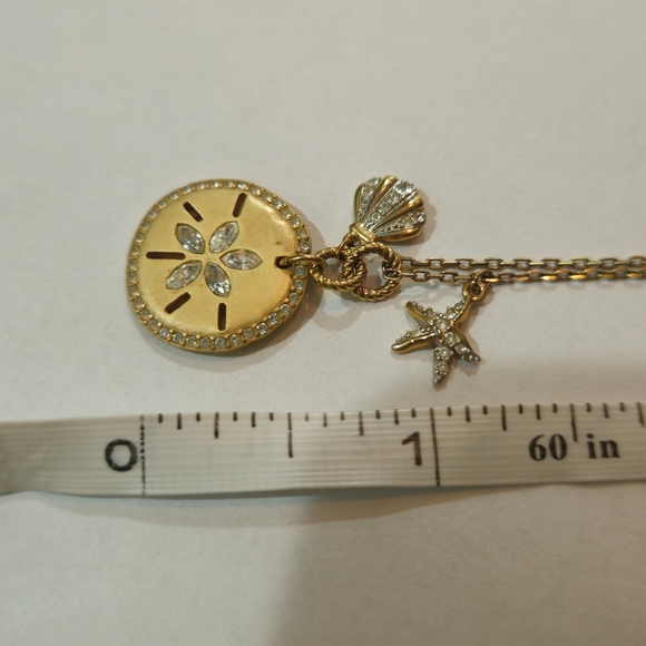 NEW Swarovski Gold Sand Dollar Pendant Necklace Crystals Summer Vacation Resort - Picture 7 of 7